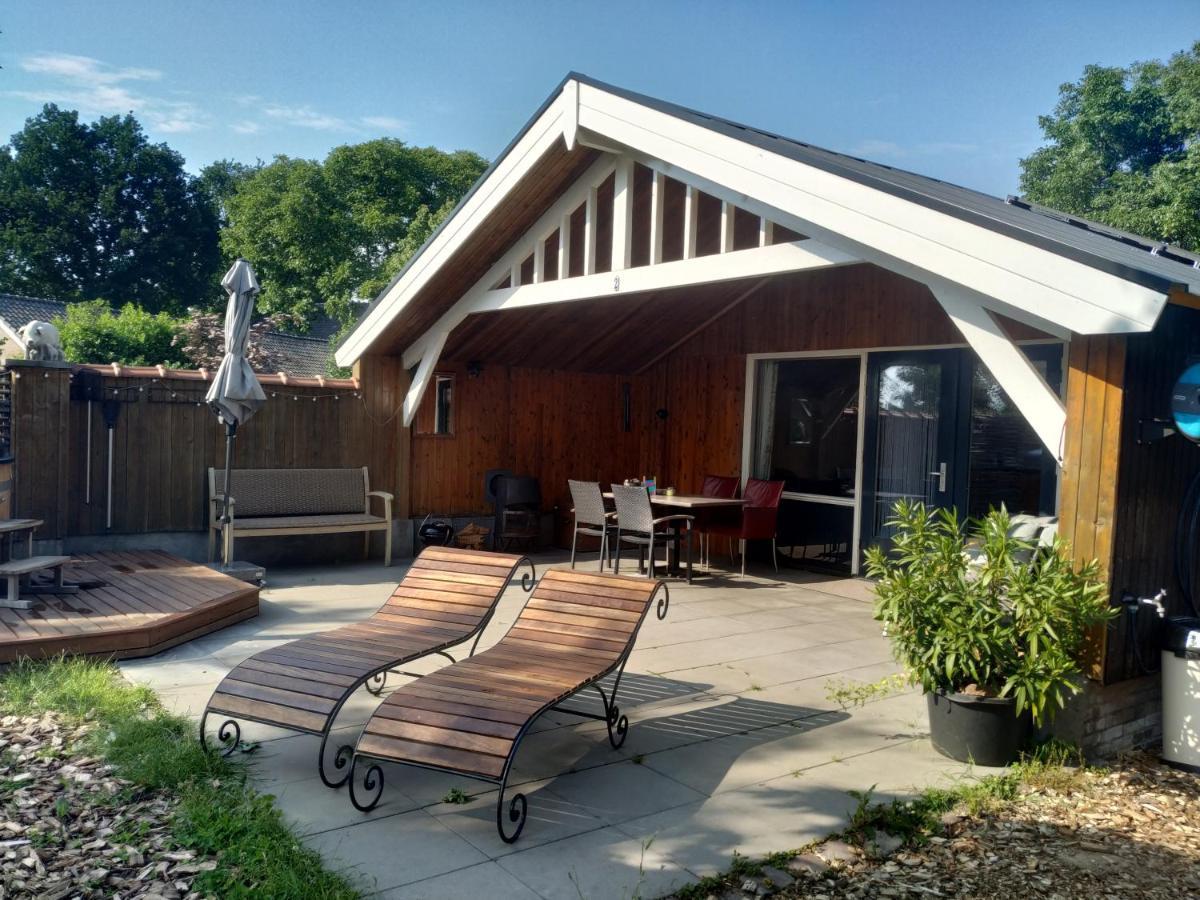 Chalet "Het Biggetje" Hottub - Sauna Volkel Exterior photo
